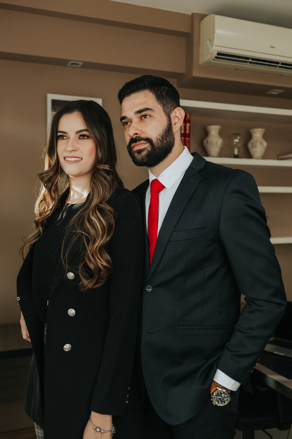 Dr. Thiago Roéliz Lima e Dra. Bruna Larissa da Silva